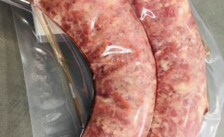 Saucisse de canard (50% de viande de canard), par 2  +/- 250